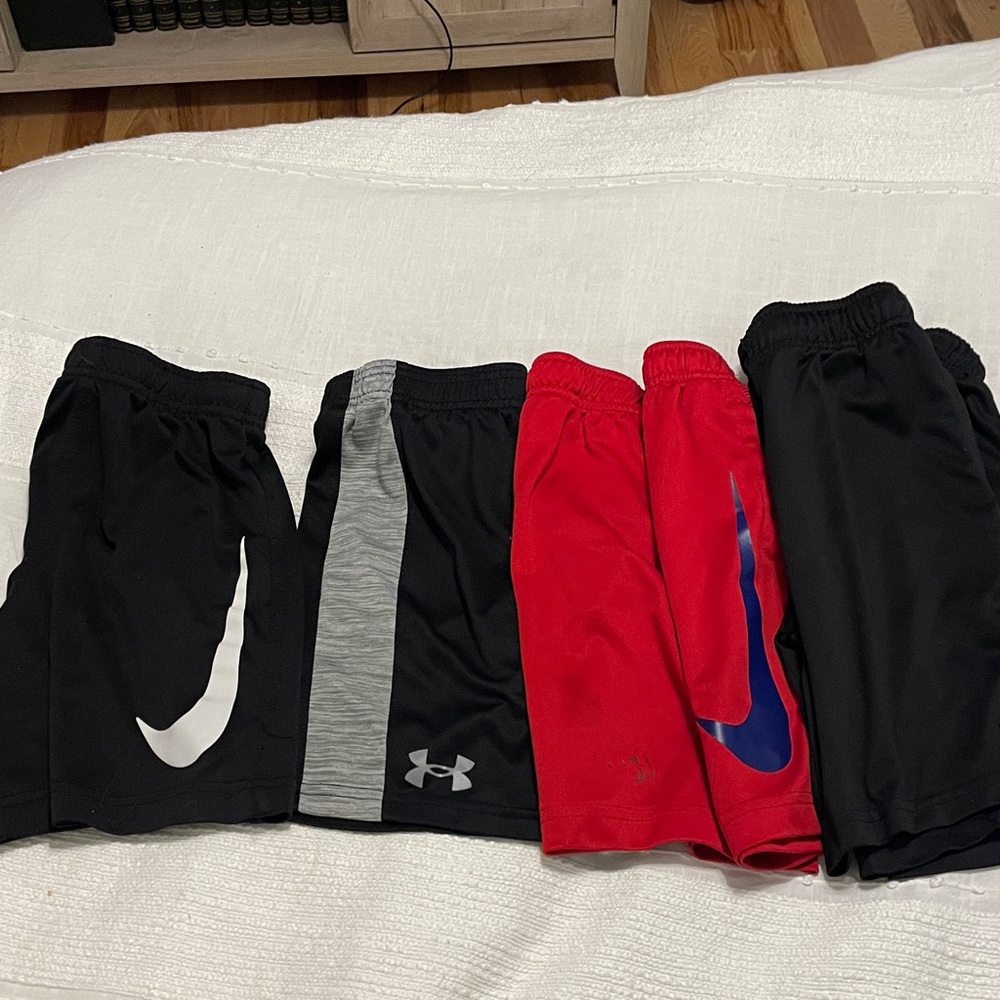 4 pairs Small (6/7) Under Armour / Nike/ Athletic Kids Shorts - Black, Gray, Red